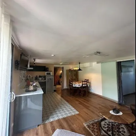 Guest house La Du Bonnard Domessin